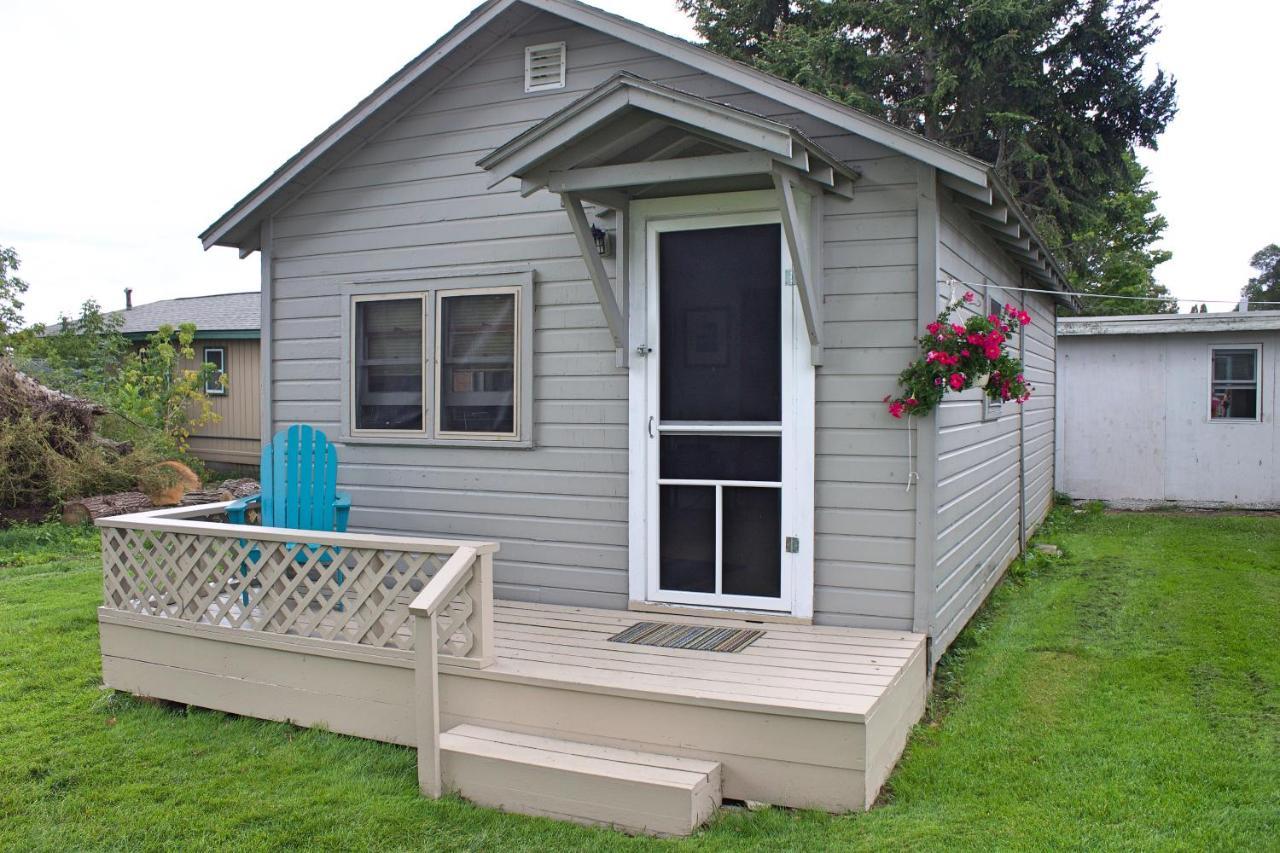 Pine Haven Beach Resort Tawas City Exterior photo